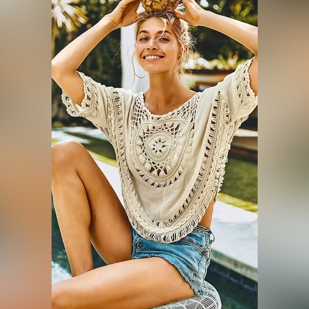 Cupshe Cutout Round Neck Half Sleeve Cover Up Ivory Crochet Round Trim ONE SIZE